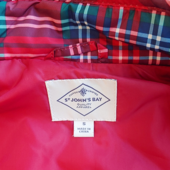 NWOT - St. John's Bay Plaid Quilted Vest - Picture 6 of 13